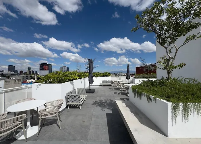 Roma-condesa · Terraza Privada + Queen · A/c Apartamento