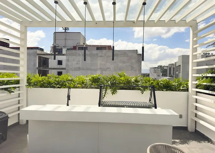 Roma-condesa · Terraza Privada + Queen · A/c México DF